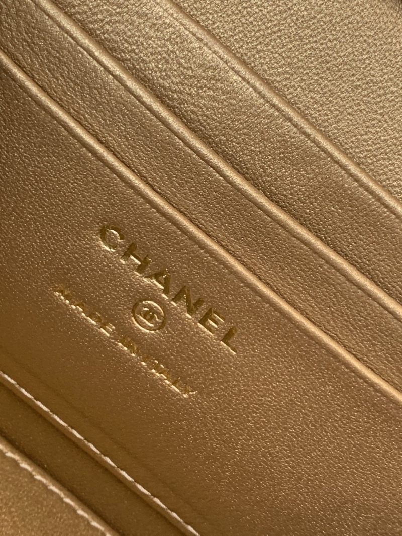 Ch**el cosmetic bags